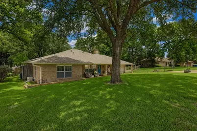 1450 Pleasant Valley Drive, Huntsville, TX 77340 - Photo 3