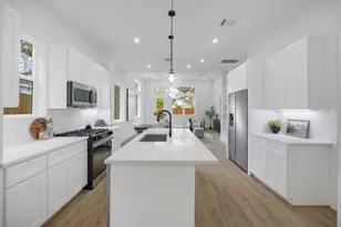 3107 Stonewall St, Houston, TX 77020 - Photo 5