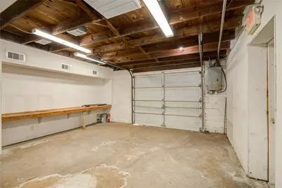 327 S Main Street, Clute, TX 77531 - Photo 7