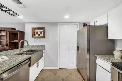 64 April Hill, Conroe, TX 77356 - Photo 11