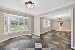4402 Lorinda Dr, Houston, TX 77018 - Photo 9