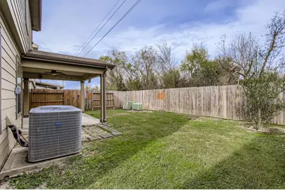 2738 Paddock Brook Lane, Houston, TX 77038 - Photo 27