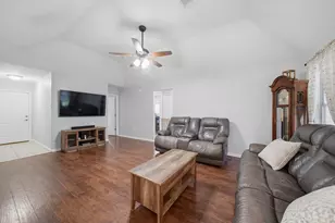 1916 41st Ave N, Texas City, TX 77590 - Photo 5