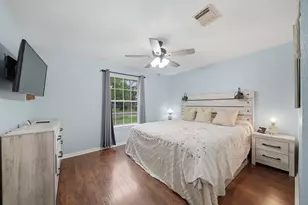 1916 41st Ave N, Texas City, TX 77590 - Photo 9
