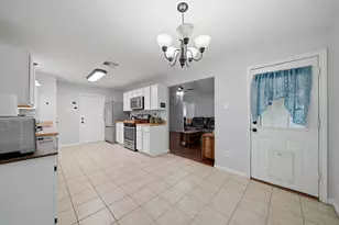 1916 41st Ave N, Texas City, TX 77590 - Photo 7