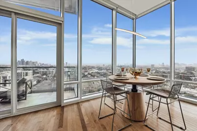 2727 Kirby Drive #16C, Houston, TX 77098 - Photo 9