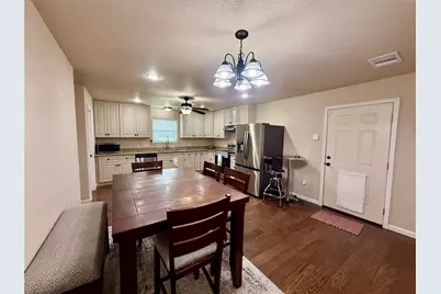 146 Ellis Lane, West Columbia, TX 77486 - Photo 3