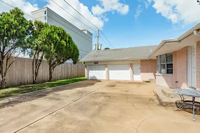 47 Adler Circle, Galveston, TX 77551 - Photo 5