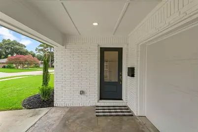 5439 Kinglet Street, Houston, TX 77096 - Photo 3