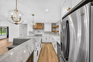 5439 Kinglet St, Houston, TX 77096 - Photo 7