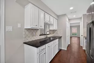 14328 Misty Meadow Ln, Houston, TX 77079 - Photo 13