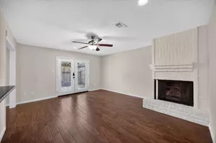 14328 Misty Meadow Ln, Houston, TX 77079 - Photo 19
