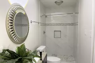 927 Greatwood Dr, Houston, TX 77013 - Photo 9