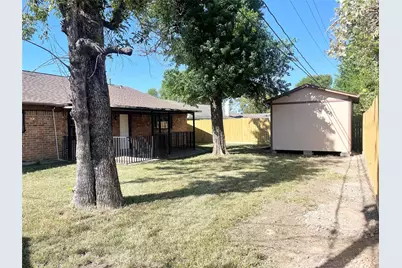 927 Greatwood Drive, Houston, TX 77013 - Photo 17