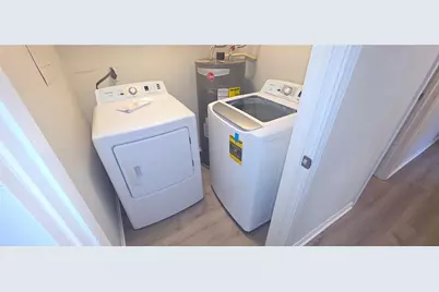 702 Lyle West Avenue #C, Cleveland, TX 77327 - Photo 13