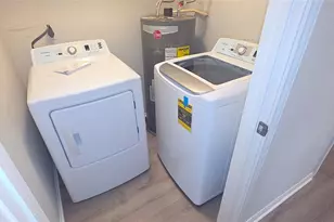 702 Lyle W Ave, Cleveland, TX 77327 - Photo 13