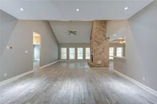 11915 Pondwood Dr, Cypress, TX 77429 - Photo 3