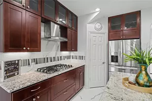 13211 Dusty Grove Ln, Sugar Land, TX 77498 - Photo 11