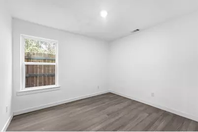 9405 Madera Road, Houston, TX 77078 - Photo 23