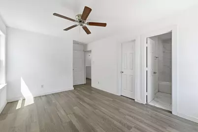 9405 Madera Road, Houston, TX 77078 - Photo 11