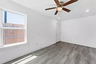9405 Madera Rd, Houston, TX 77078 - Photo 3