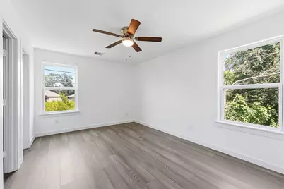 9405 Madera Road, Houston, TX 77078 - Photo 25