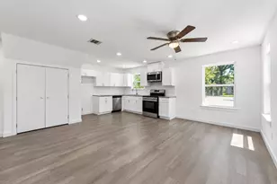 9405 Madera Rd, Houston, TX 77078 - Photo 7