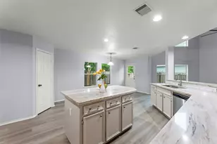 11745 Logan Ridge Dr, Houston, TX 77072 - Photo 13