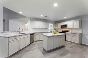 11745 Logan Ridge Dr, Houston, TX 77072 - Photo 11