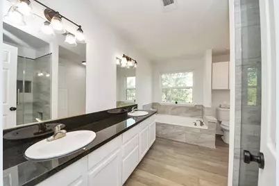 7210 Windstalkers Way Way, Santa Fe, TX 77517 - Photo 33