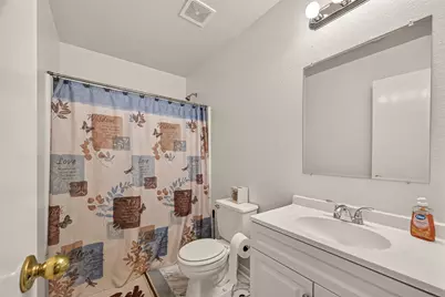 12002 S Christophers Walk Court, Houston, TX 77089 - Photo 15