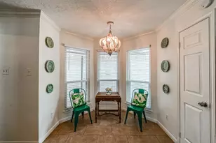 718 Regency Ct, Friendswood, TX 77546 - Photo 9