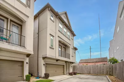 430 N Live Oak Street, Houston, TX 77003 - Photo 1