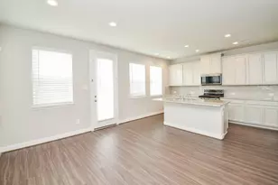 9821 Prairie Garden Ln, Houston, TX 77080 - Photo 13