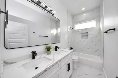 8533 Amadwe Unit A/B Street, Houston, TX 77051 - Photo 31