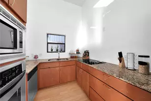 2419 Charleston St, Houston, TX 77021 - Photo 13