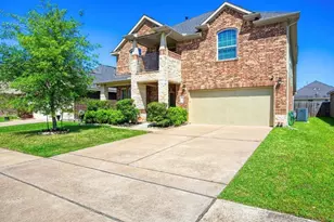 1242 S Maple Dr, Katy, TX 77493 - Photo 3
