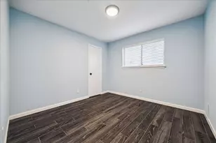 1410 Gentle Bend Dr, Missouri City, TX 77489 - Photo 23