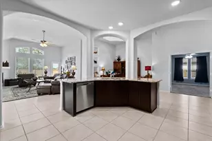4907 Autumn Hls Trl, Pearland, TX 77584 - Photo 11