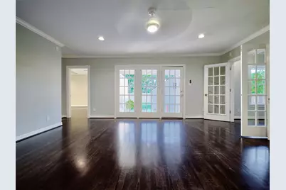 717 Sue Barnett Drive, Houston, TX 77018 - Photo 5