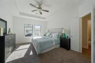 4423 Santorini Ln, Houston, TX 77045 - Photo 5