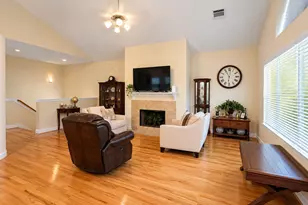 3645 Main Plaza Dr, Houston, TX 77025 - Photo 3
