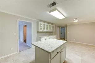 1009 Susan St, Dayton, TX 77535 - Photo 15