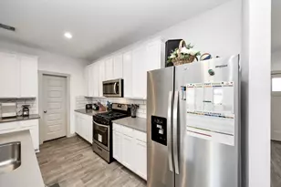 1734 Windway Ct, Richmond, TX 77469 - Photo 7