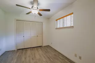 709 1/2 W 34th St, Houston, TX 77018 - Photo 25