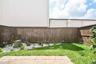 5629 Cohn Meadow, Houston, TX 77007 - Photo 31