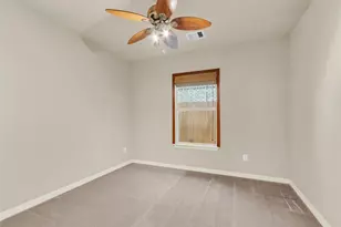 11114 Creek Mist Dr, Cypress, TX 77433 - Photo 29