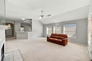5724 Montclair Hill Ln, Rosharon, TX 77583 - Photo 17