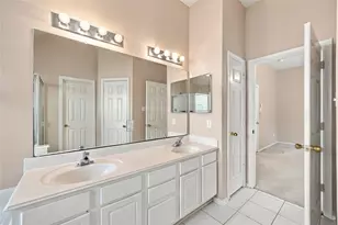 5724 Montclair Hill Ln, Rosharon, TX 77583 - Photo 25
