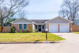 12807 Venice Ln, Stafford, TX 77477 - Photo 1